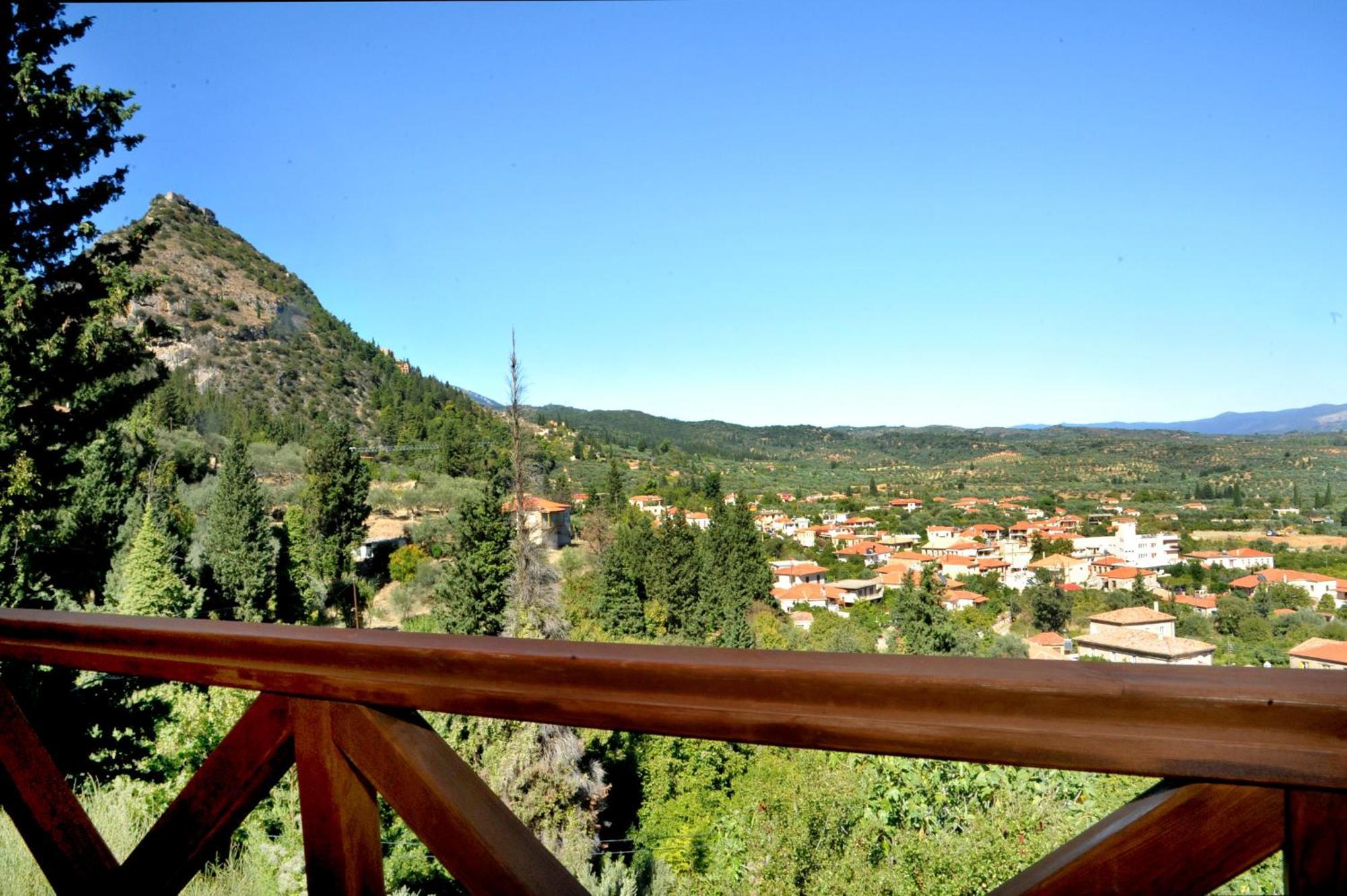شقة Elegant Stone Mansion In Historic ميستراس المظهر الخارجي الصورة