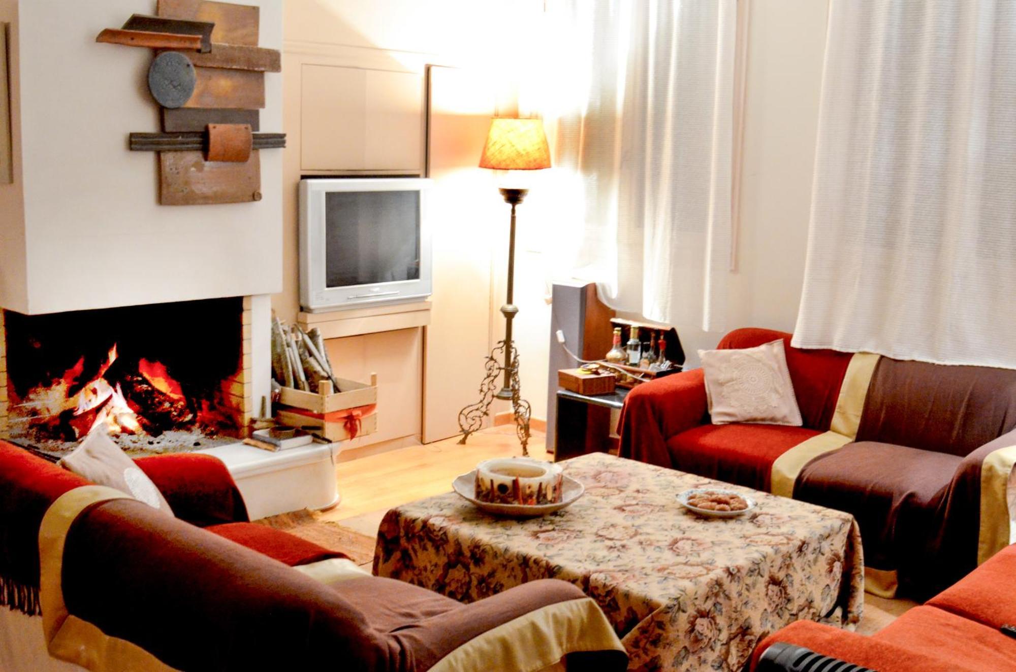 شقة Elegant Stone Mansion In Historic ميستراس المظهر الخارجي الصورة