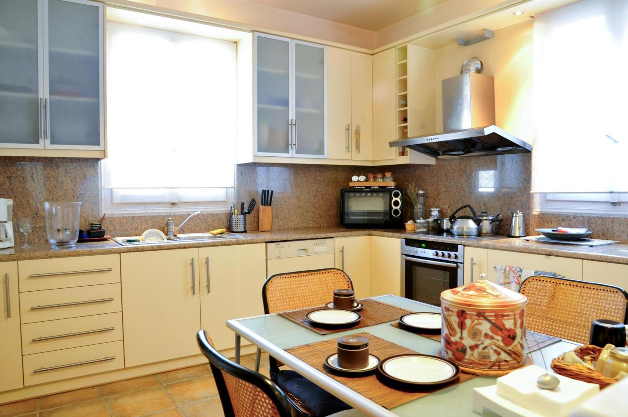 شقة Elegant Stone Mansion In Historic ميستراس المظهر الخارجي الصورة